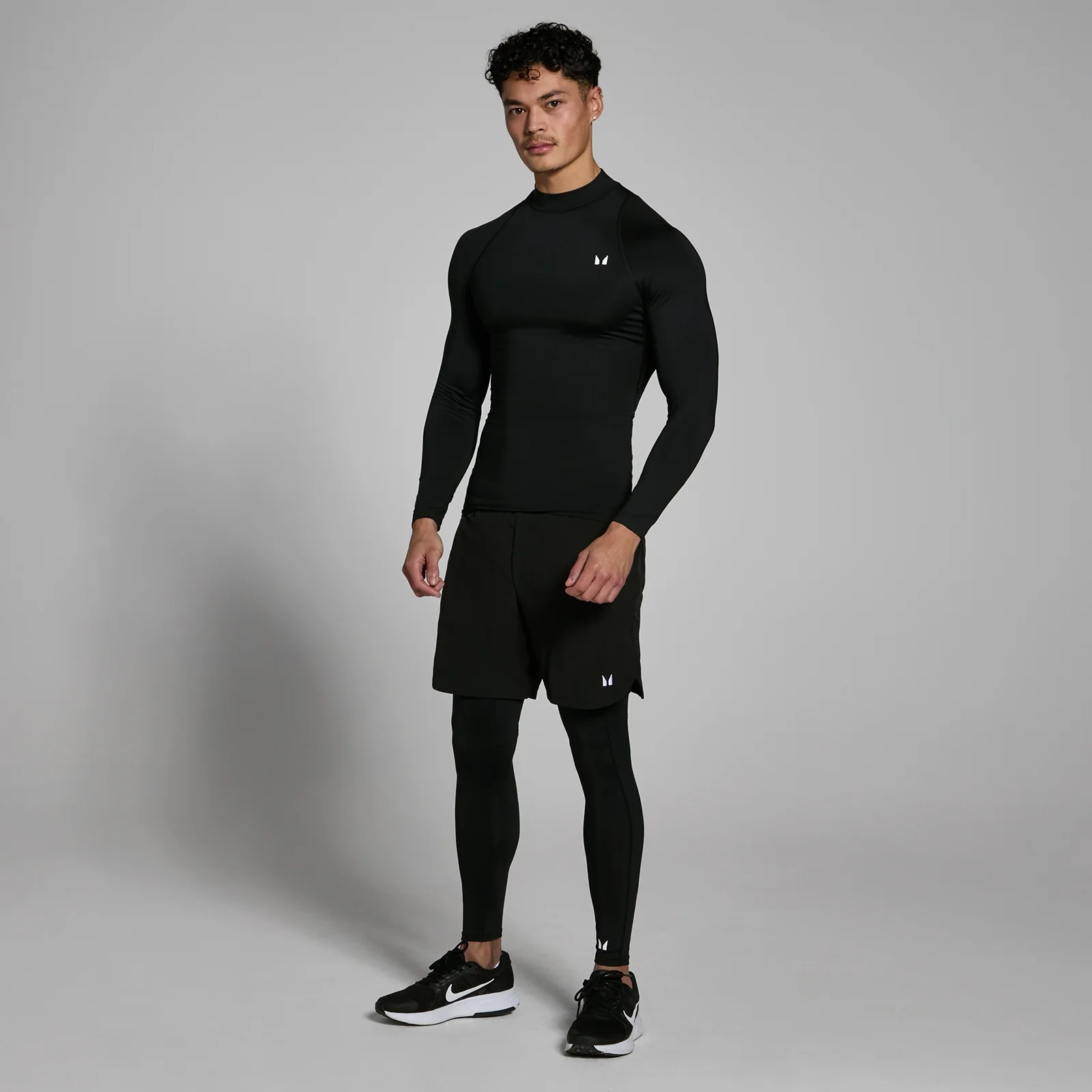 MP vīriešu sporta krekls ar augstu apkakli un garām piedurknēm “Baselayer” — Melns - S attēls 3
