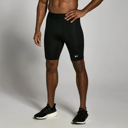 MP vīriešu šorti “Training Baselayer” — Melni