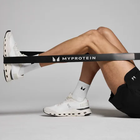 Myprotein pretestības josta — viena lente (23–54kg) — Melna