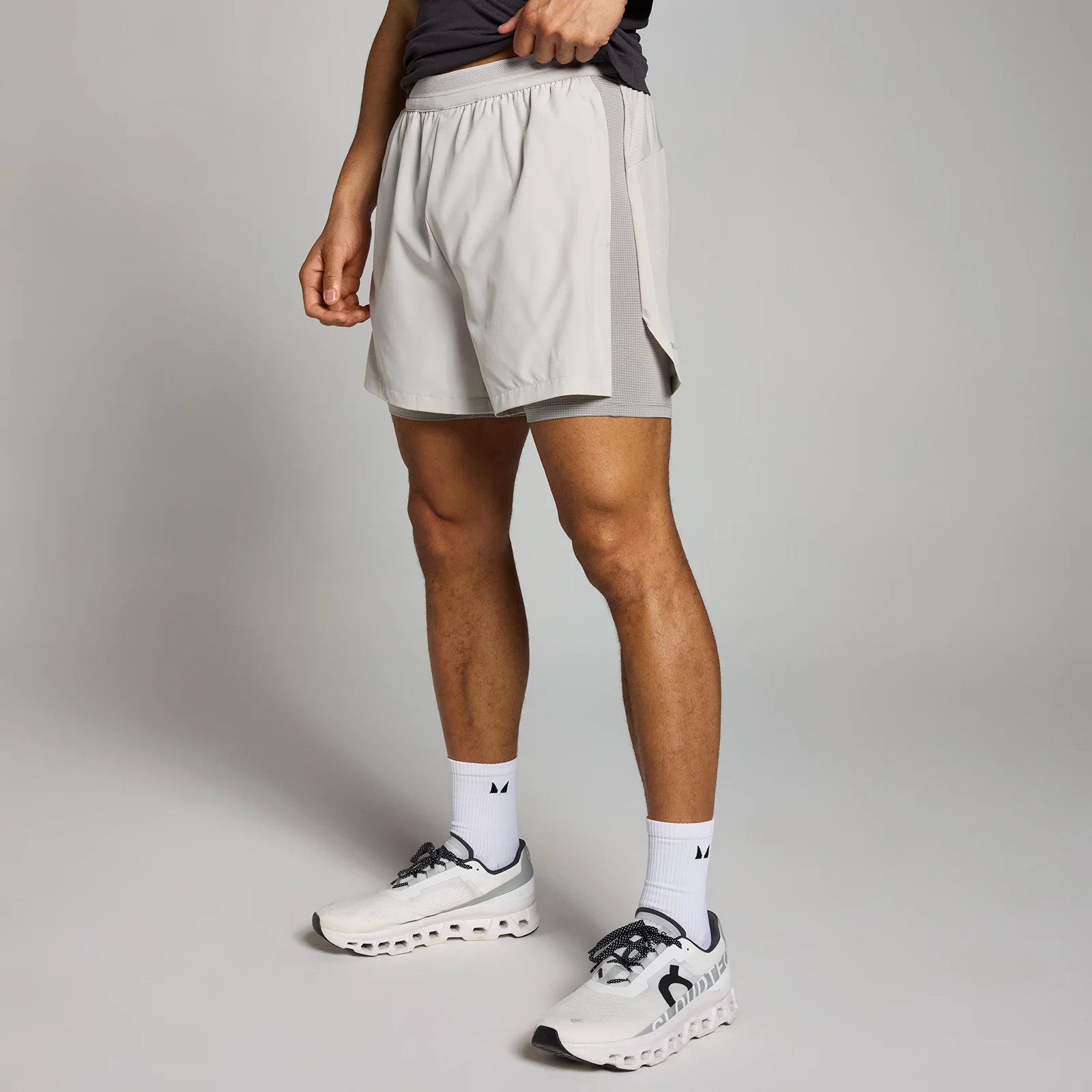 MP vīriešu “divi vienā” šorti ar 5 collu garu staras iekšējo daļu “Velocity” – Gaiši pelēki - XS attēls 1