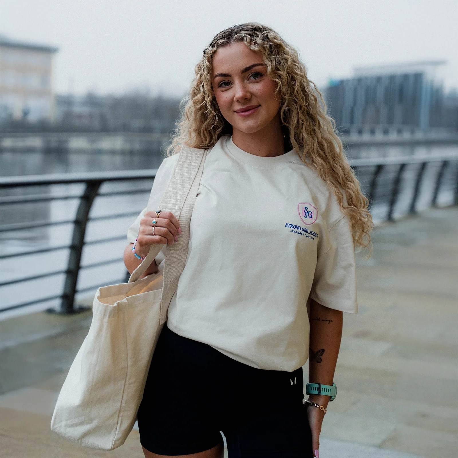 MP sieviešu T-krekls “Strong Girl Society”  – Sarkanā krāsā - XS attēls 1