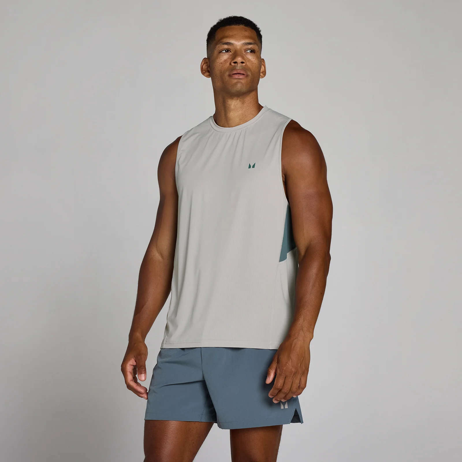 MP Men's Training Ultra Mesh Tank - Chalk Grey - XS attēls 1